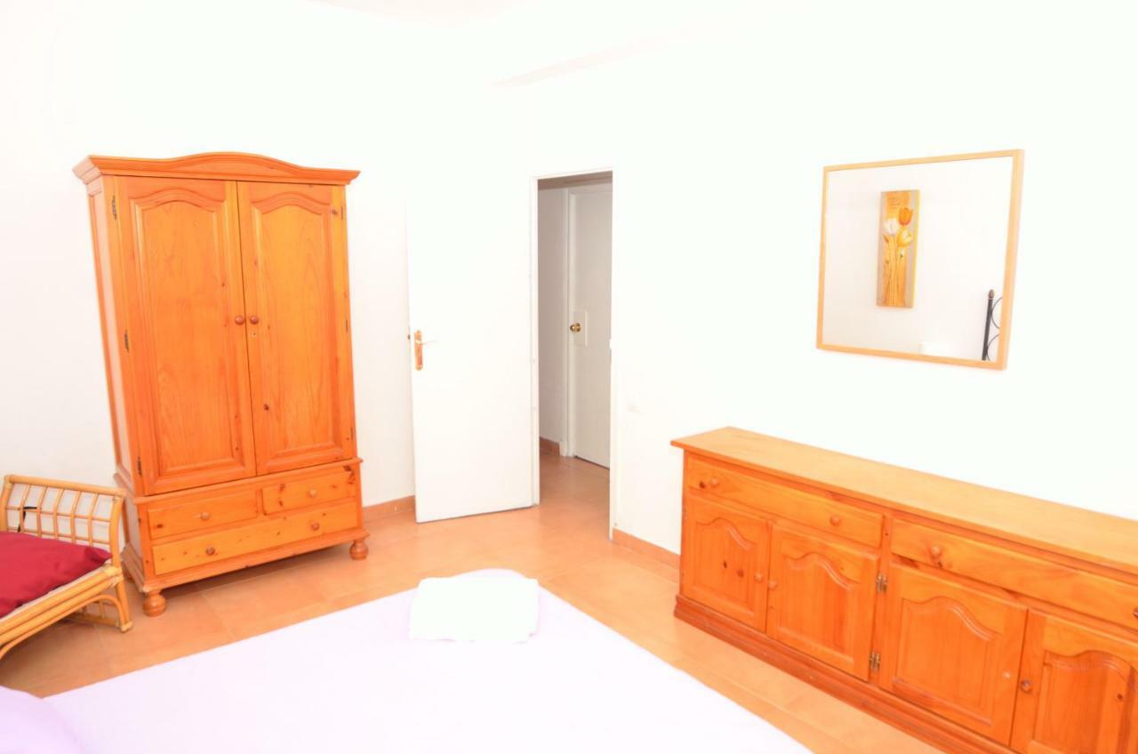 Big Room In Heart Dowtown Малага Экстерьер фото